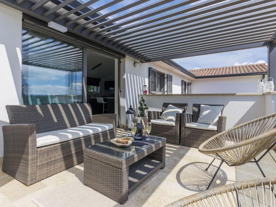 Rokvilla Apartment *