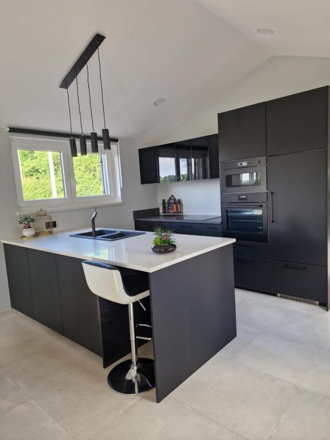Rokvilla Apartmán *